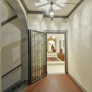 Apartment Palazzo Anselmi By Halldis